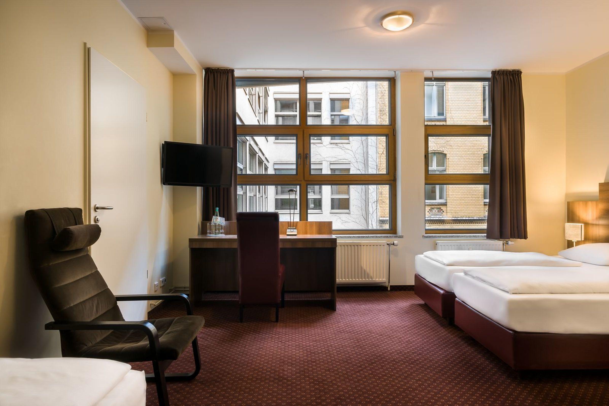 Garner - Schoeneberg By Ihg 3*