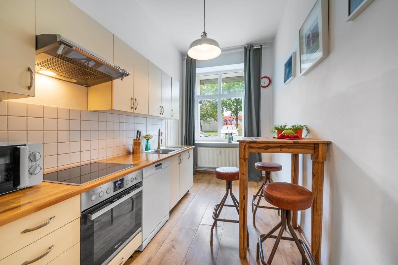 Boediker Loft, 3 Bedroom App With 2 Bath In Friedrichshain Up To 9 Lejlighed