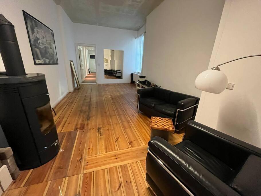 Apartment Schones Loft Mit Kamin In Mitte Gesundbrunnen