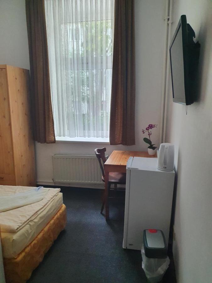 Zum Lichtenberger Pensionat Berlin