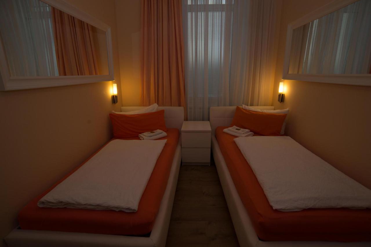 City Guesthouse Pension Berlin Berlin