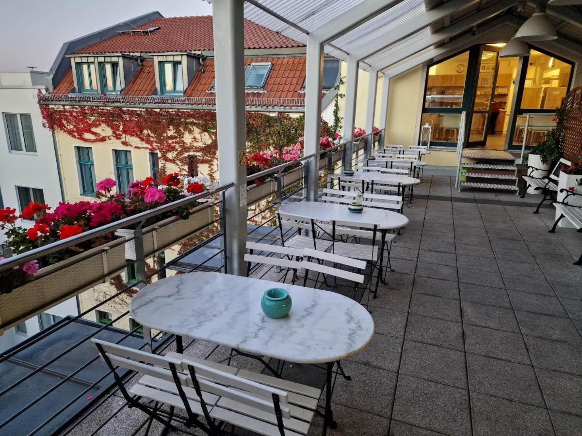 Mikon Eastgate - Centre Hotell 3*