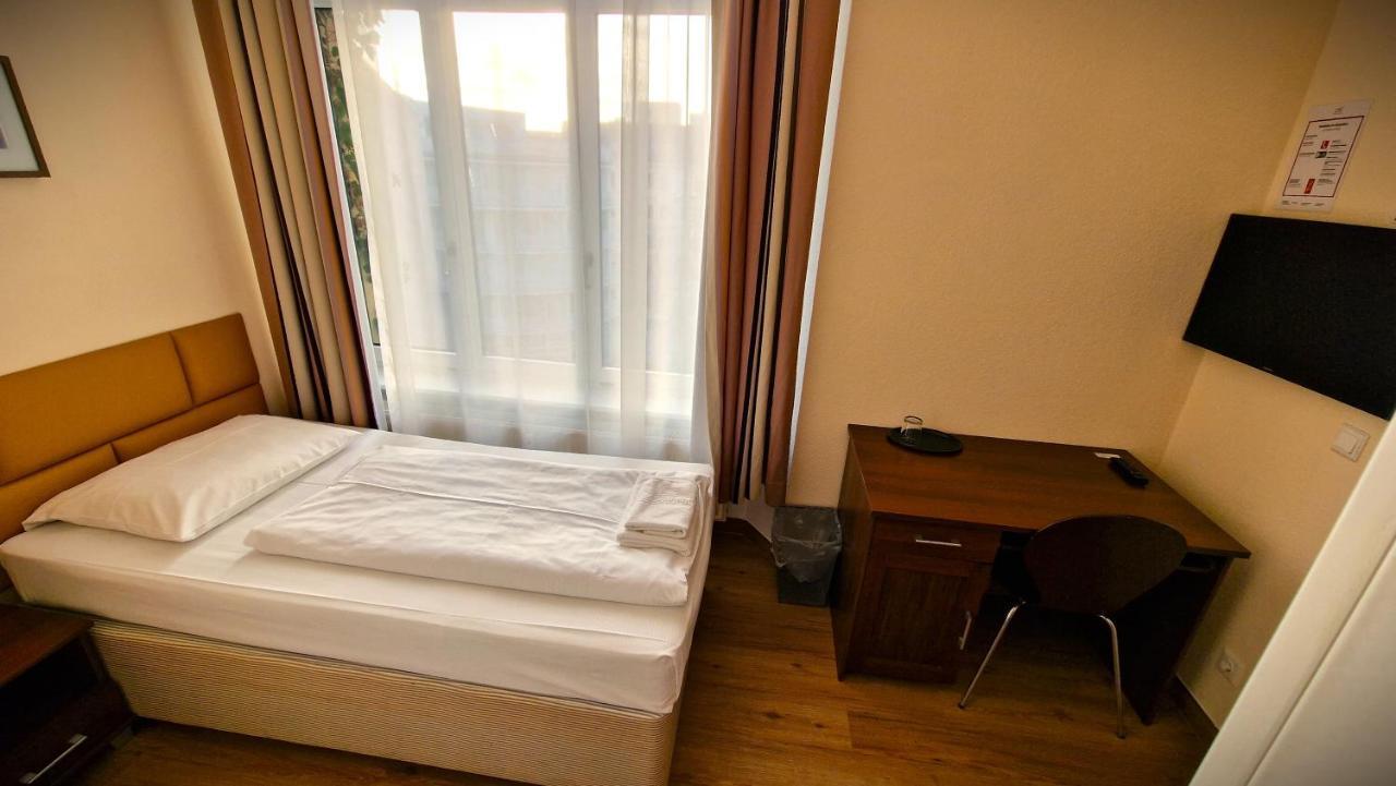 Mikon Eastgate - Centre Hotell 3*