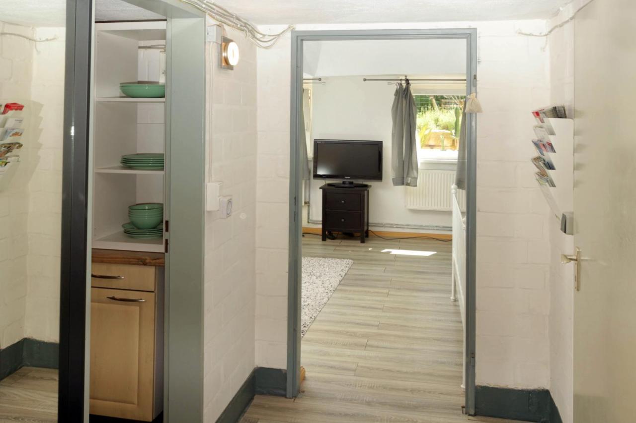 Cozy Souterrain-half-basement-apartment Included 2 Bicycles Lejlighed Berlin
