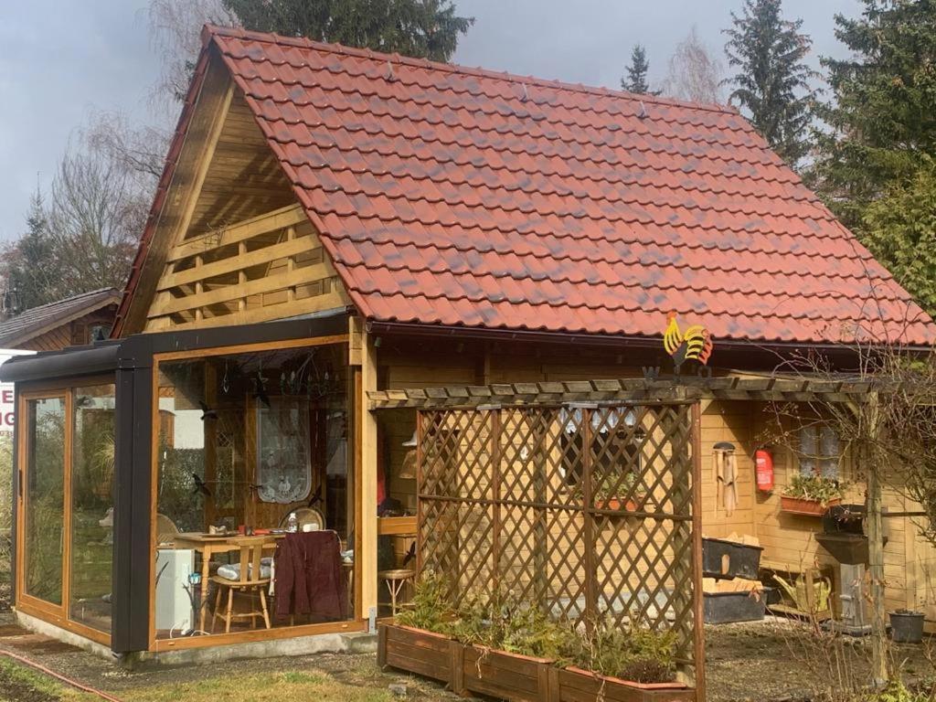 Holzhaus Mit Direktem Wasserzugang In Berlin-koepenick Ferienhaus *