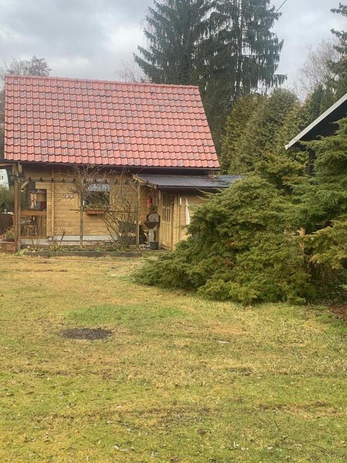 Ferienhaus Holzhaus Mit Direktem Wasserzugang In Berlin-koepenick *