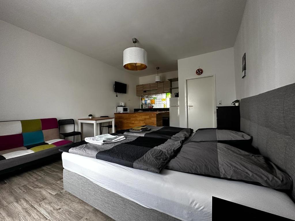 And Comfortable In Pankow * Berlin
