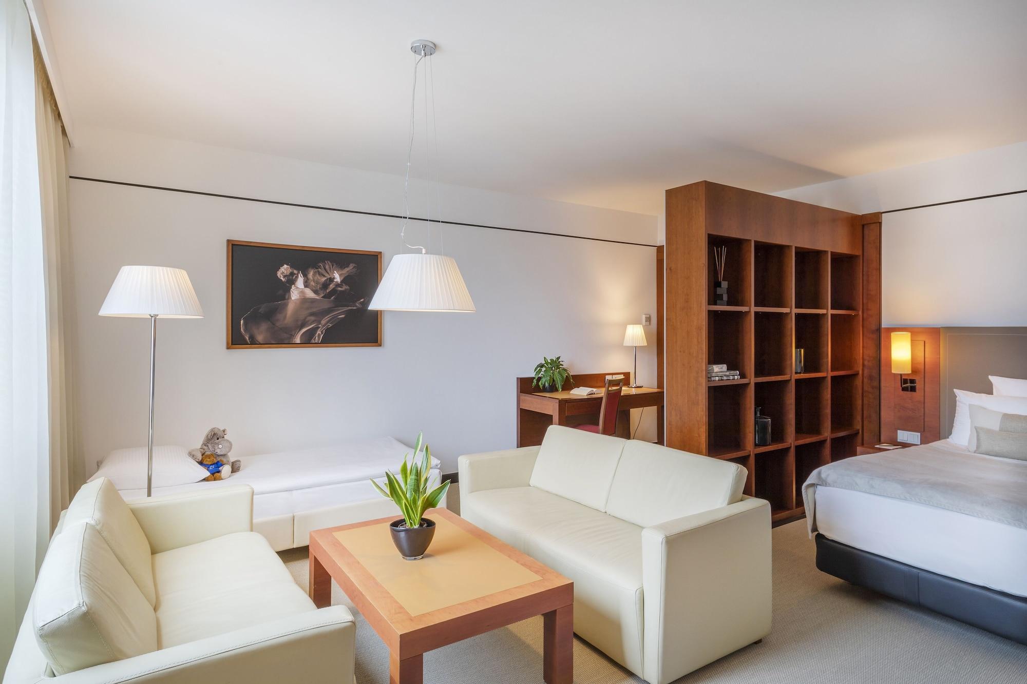 Hotel Meliá 4*