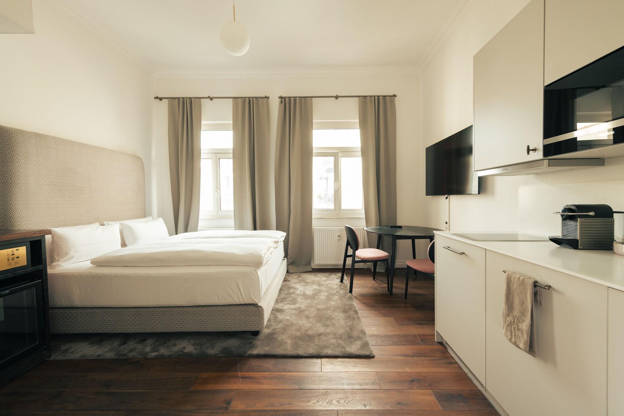 Bob W Mitte Lägenhetshotell 4*