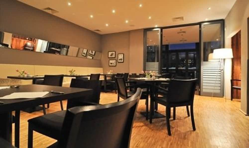 Hotell Aspria Ku'damm Sport & Berlin