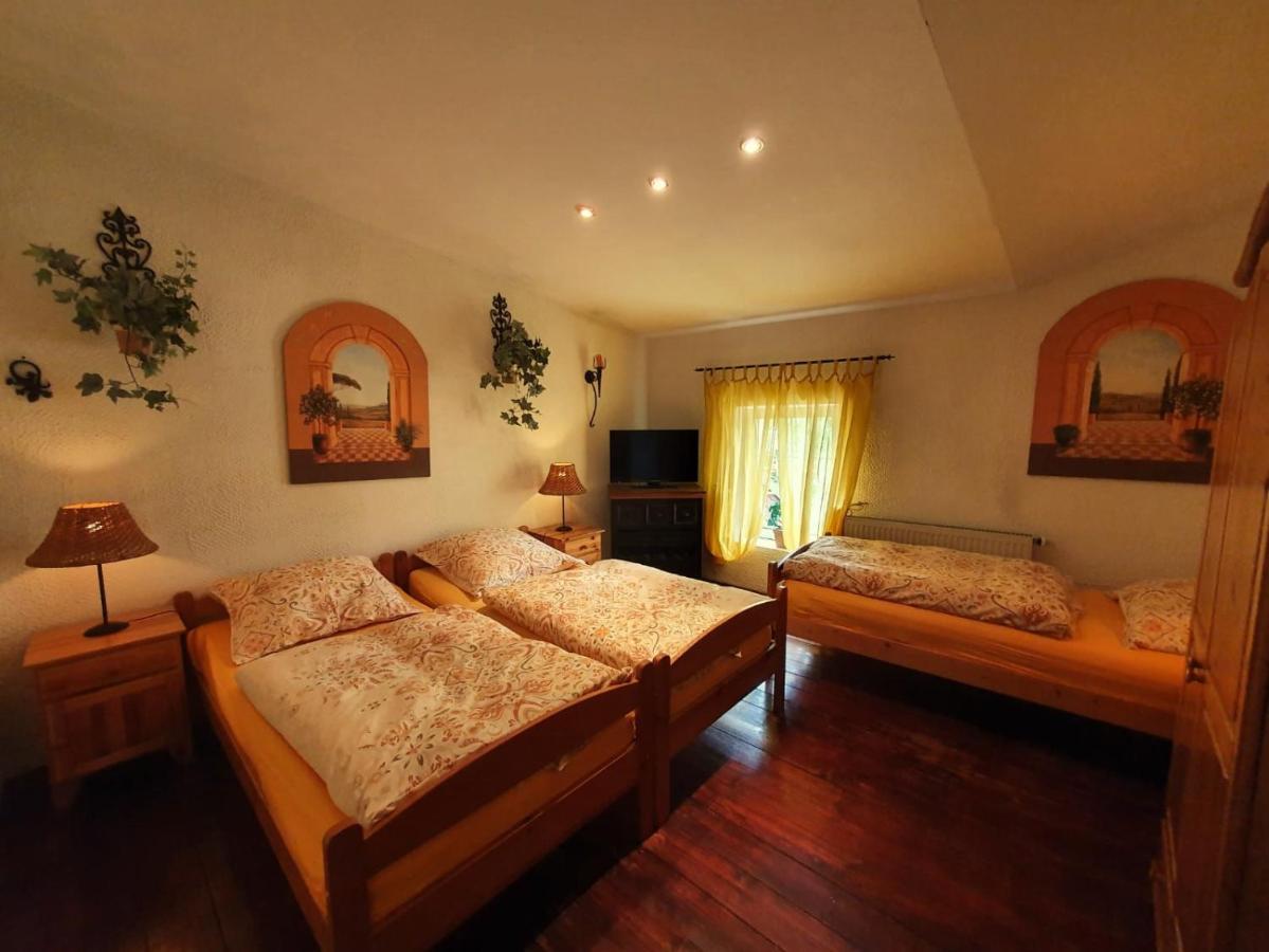 Feriehus Ferienhaus Kutscherhaus Casa Chabeli - Berlin, Max 11 Personen