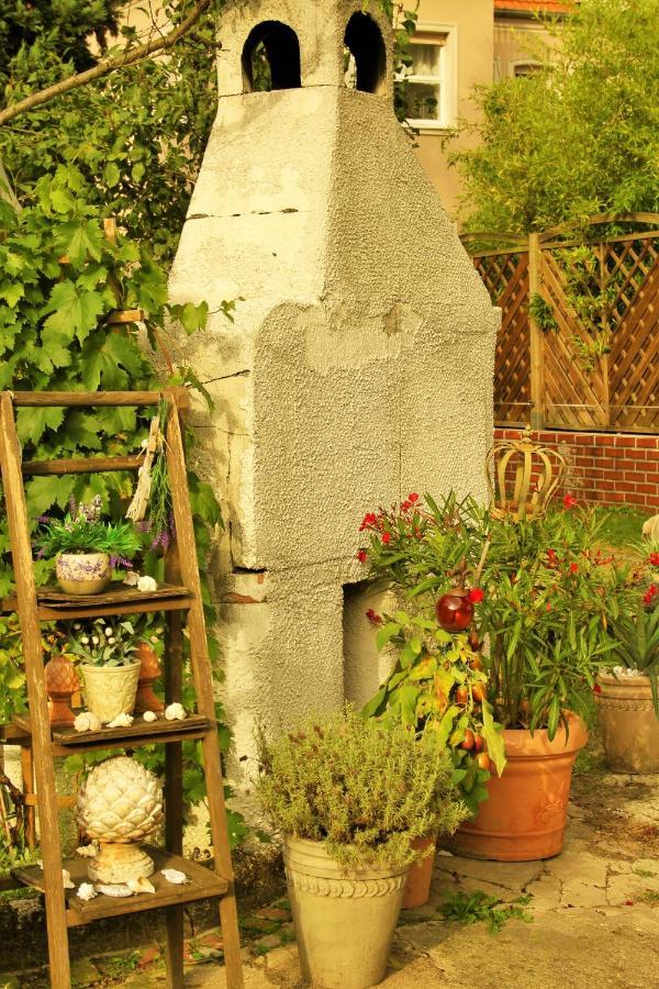 Feriehus Ferienhaus Kutscherhaus Casa Chabeli - Berlin, Max 11 Personen Berlin