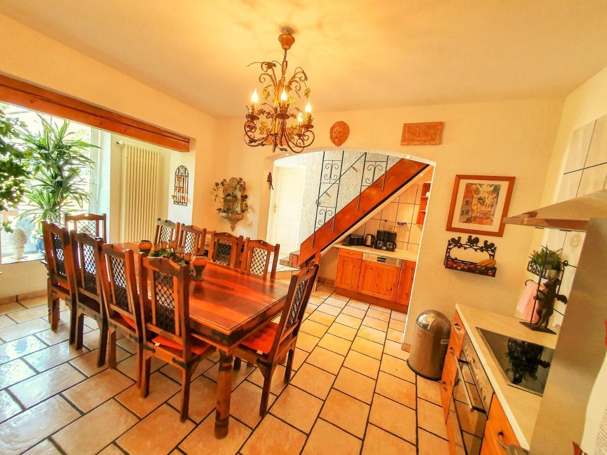Ferienhaus Kutscherhaus Casa Chabeli - Berlin, Max 11 Personen Feriehus