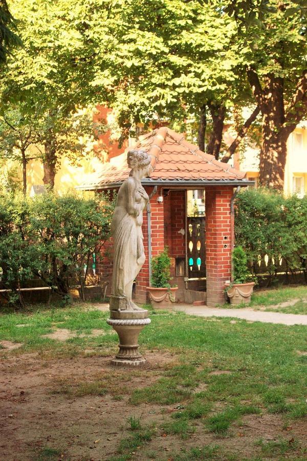 Feriehus Ferienhaus Kutscherhaus Casa Chabeli - Berlin, Max 11 Personen Berlin