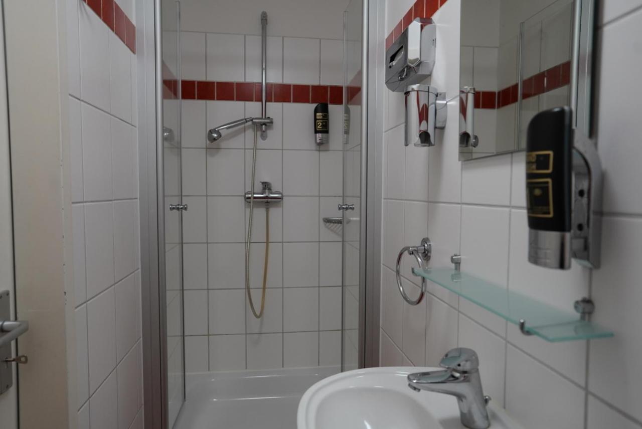 City Pension Berlin Hotell 2*