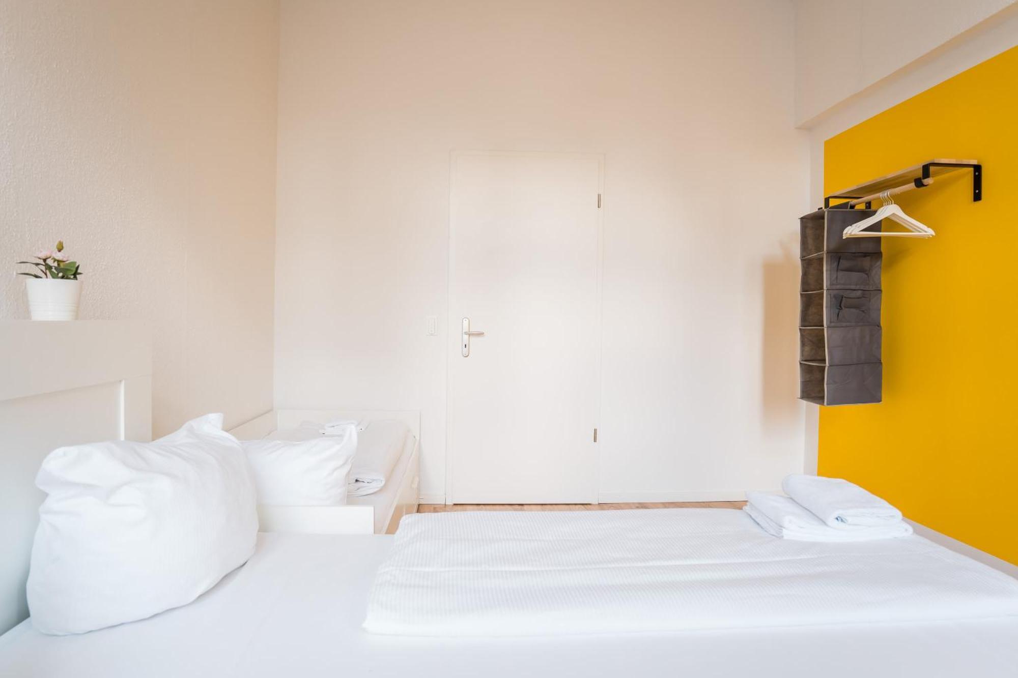 Appartement 2 Bedroom In Convinient Location *