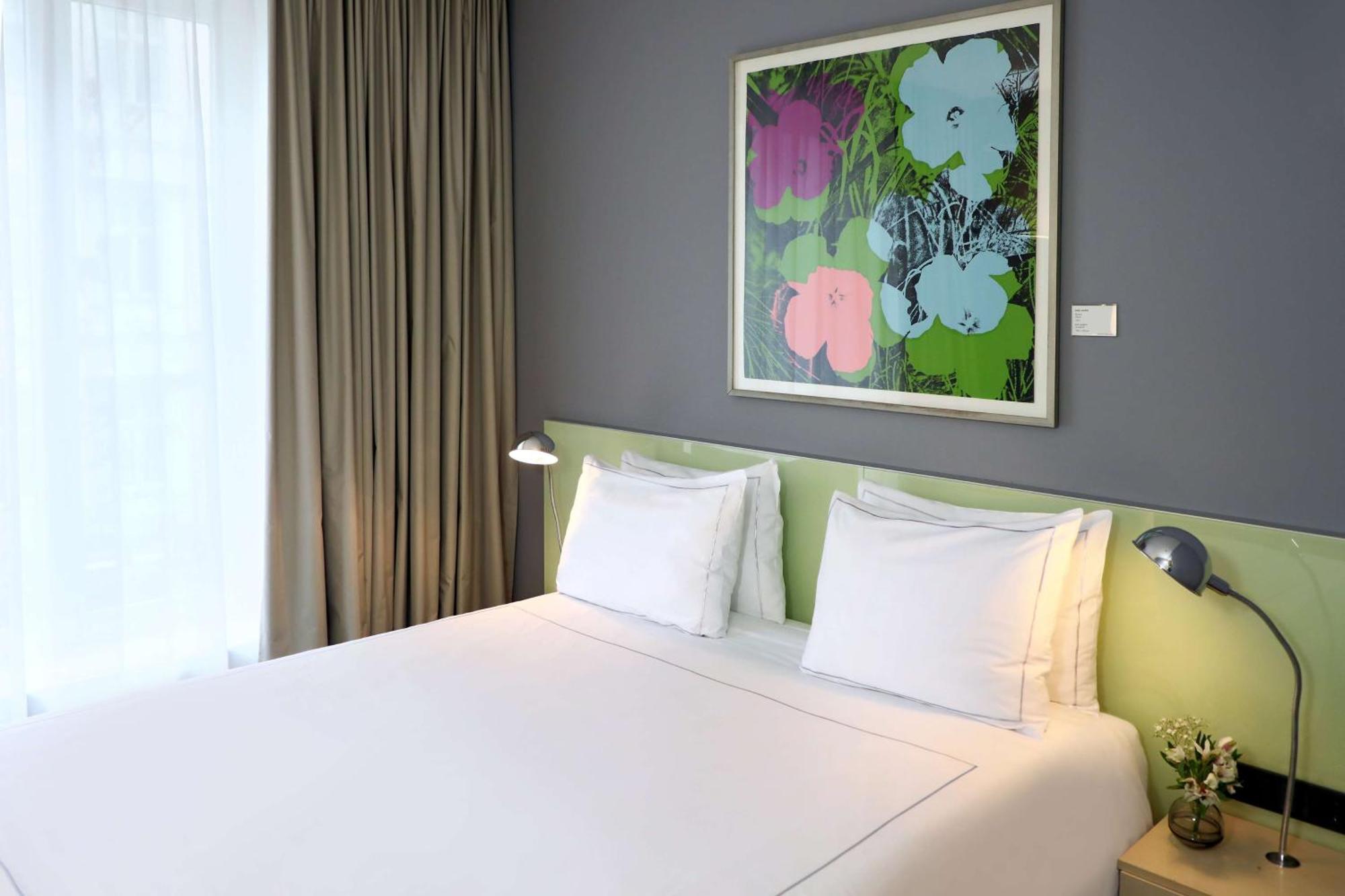 Hotell Park Plaza 4*