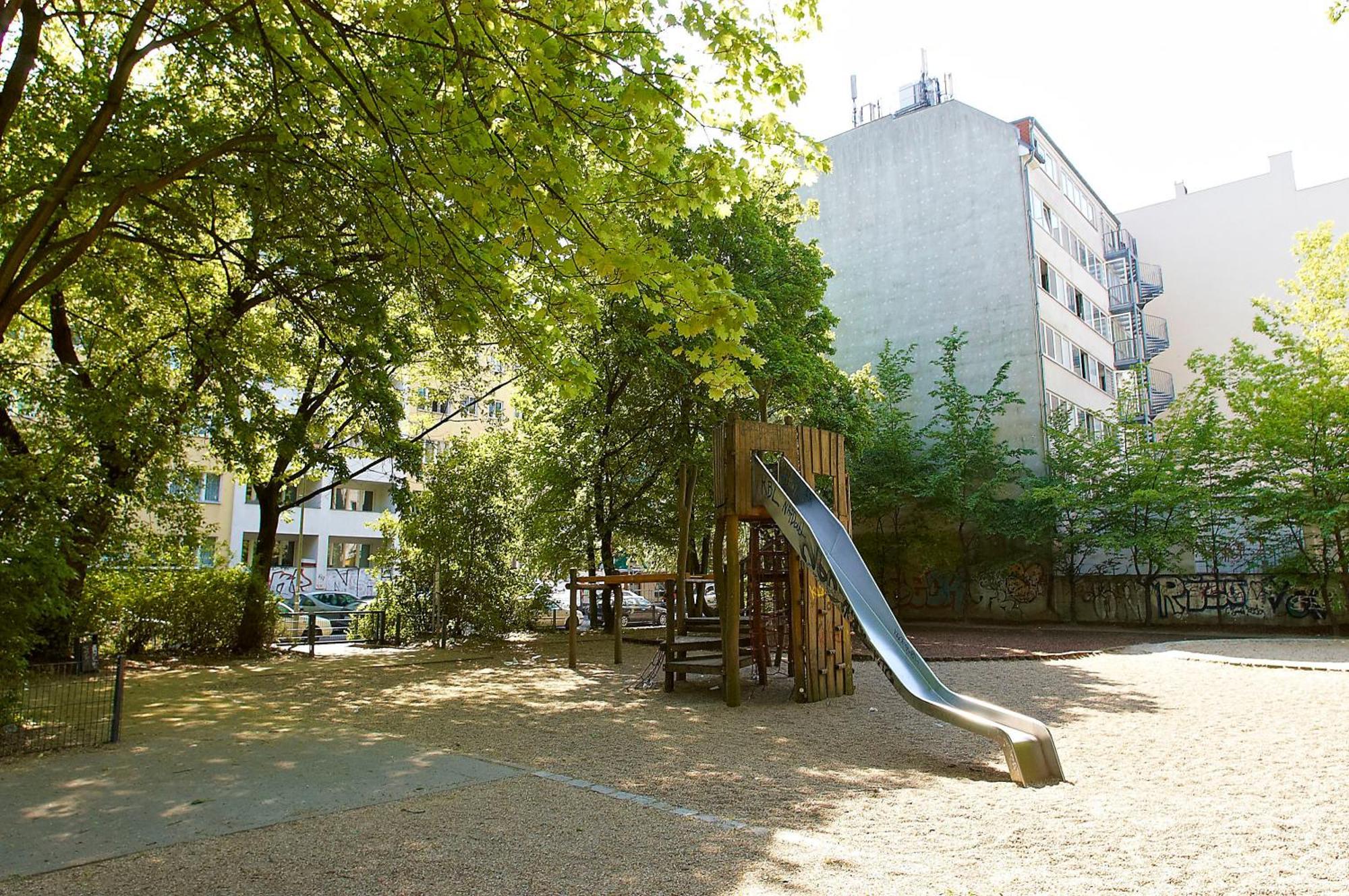 Aparthotel Apartmenthouse - Am Görlitzer Park 3*