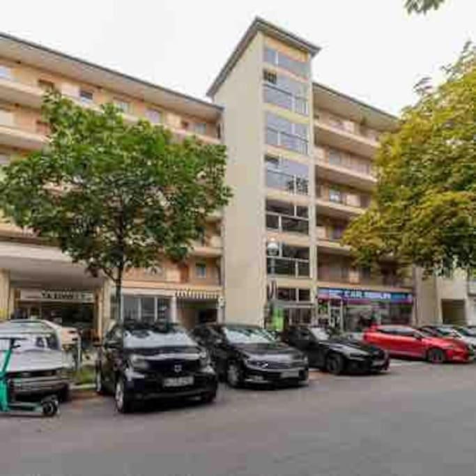 Lägenhet Modern & Bright +parking @kurfuerstendamm Berlin