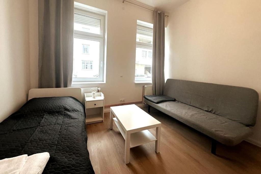 Apartment 2-rooms In *