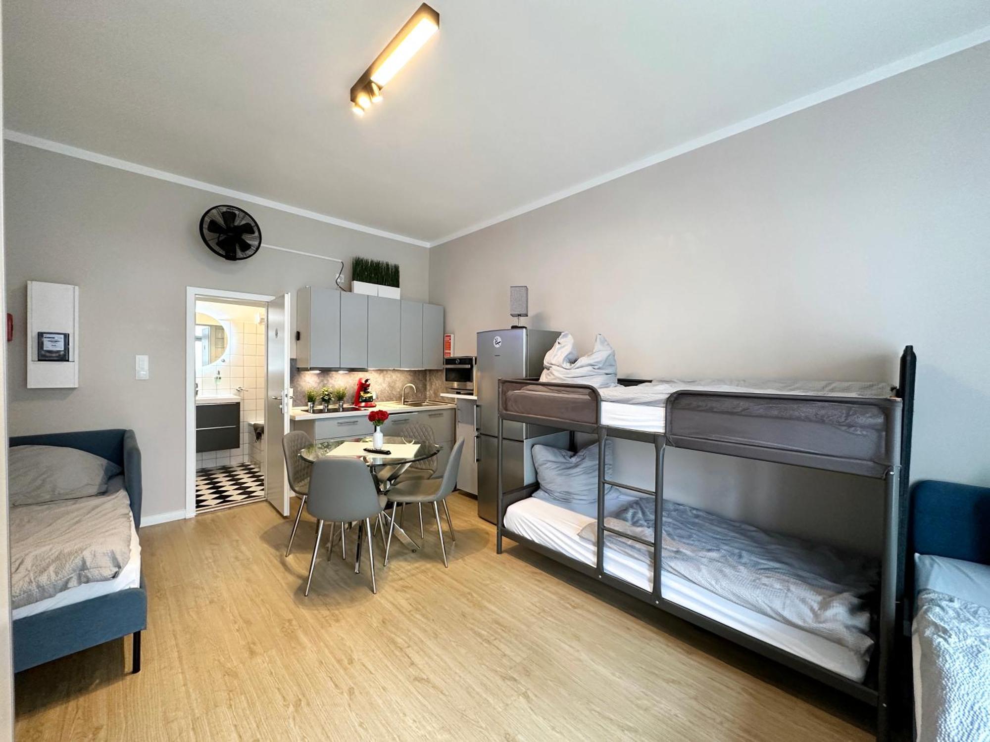 Appart hôtel Fairapart Studio-apartment Naehe Klein Venedig 4*