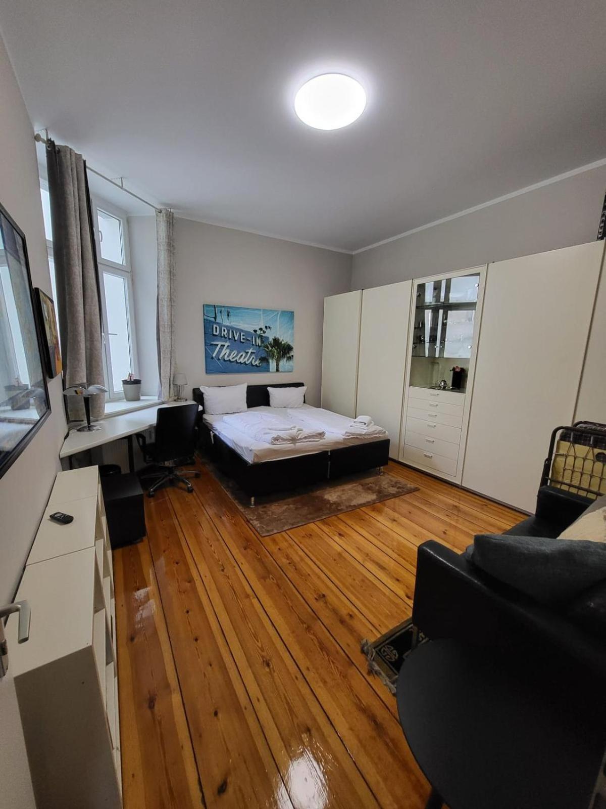 Business In Apartment Berlin