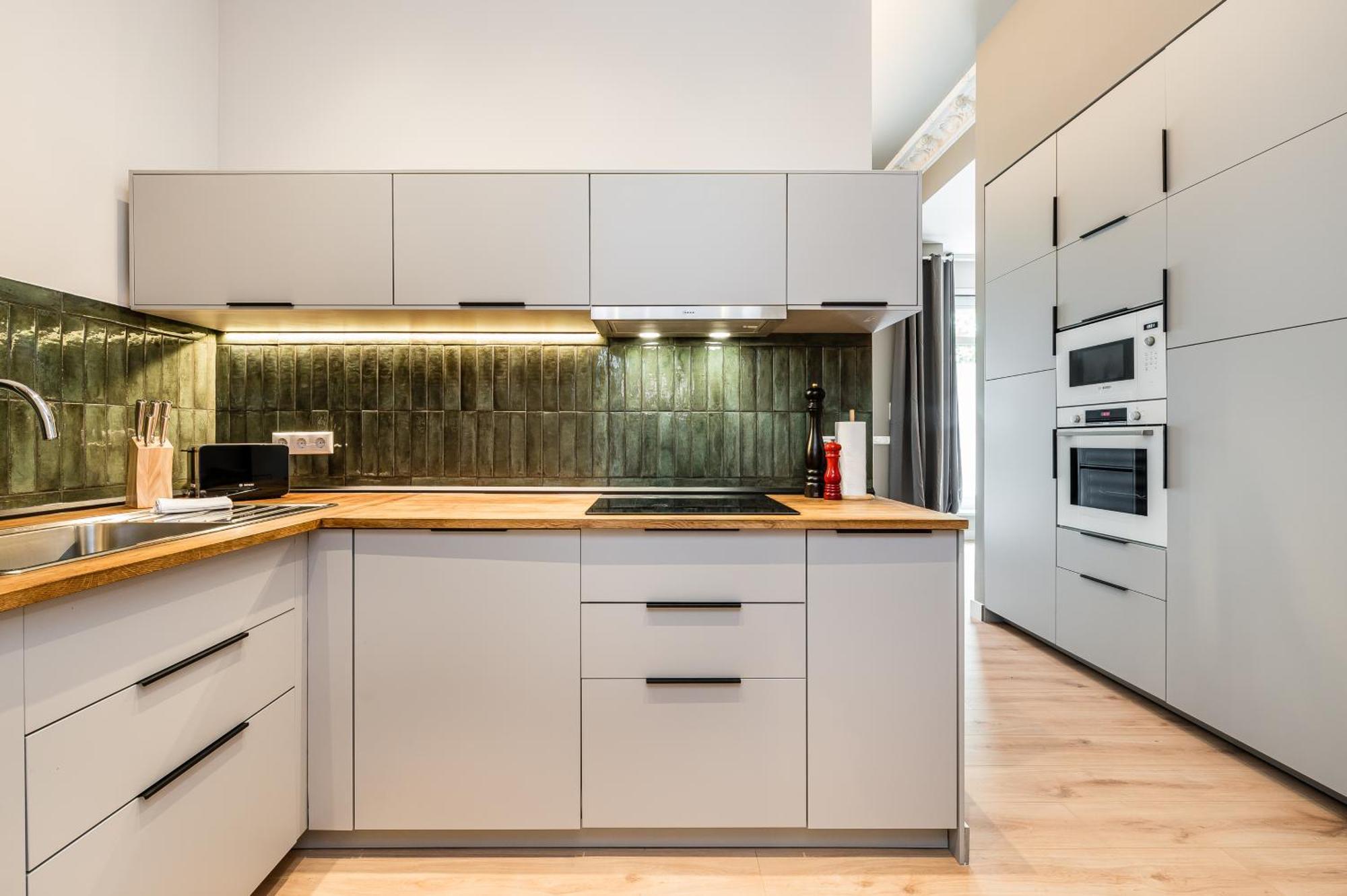 Luxurioese Design Apartments Mit Je 3 Schlafzimmern *