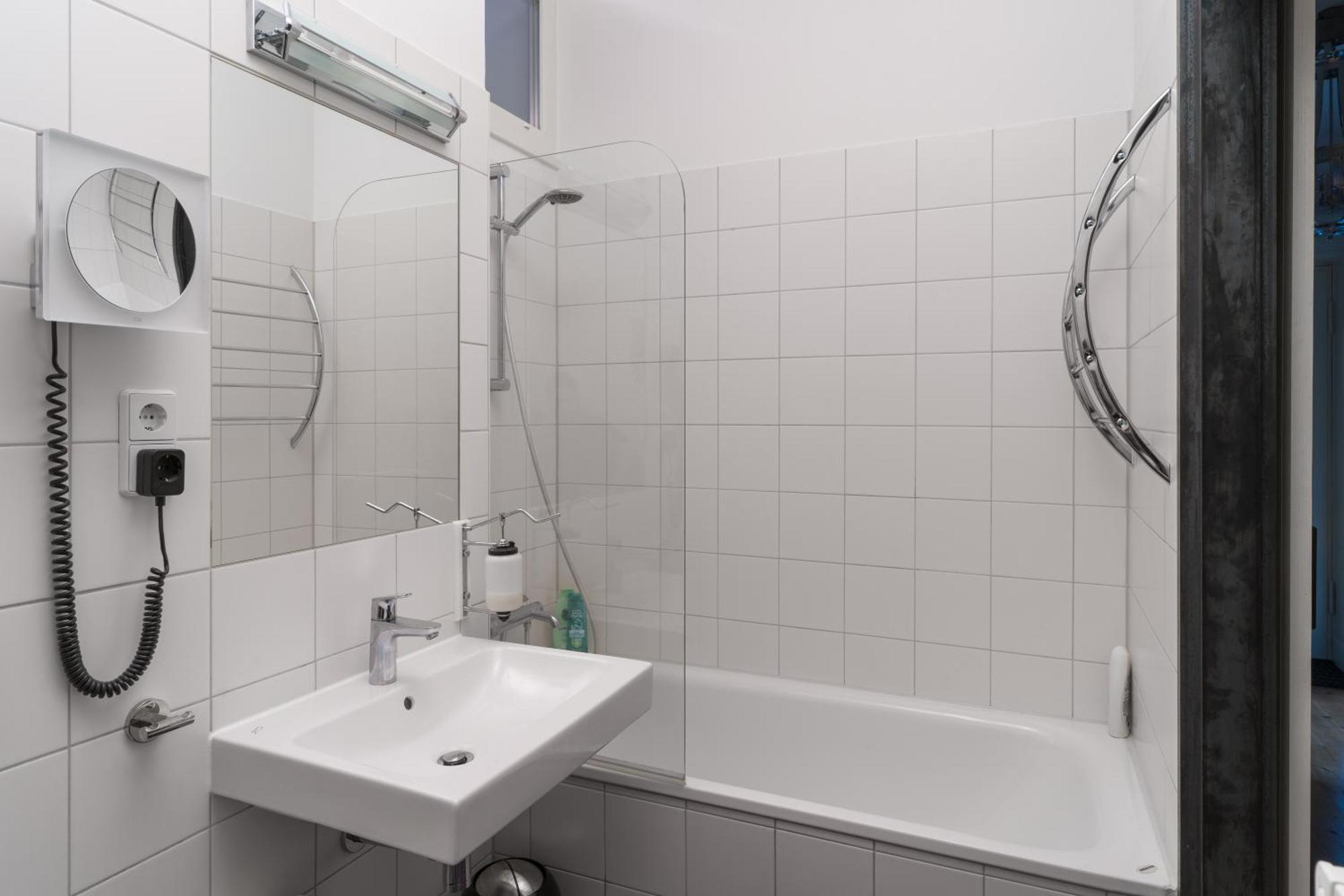Lägenhet Bevoflats Altbauwohnung Mit Balkon Prenzlauer Berg