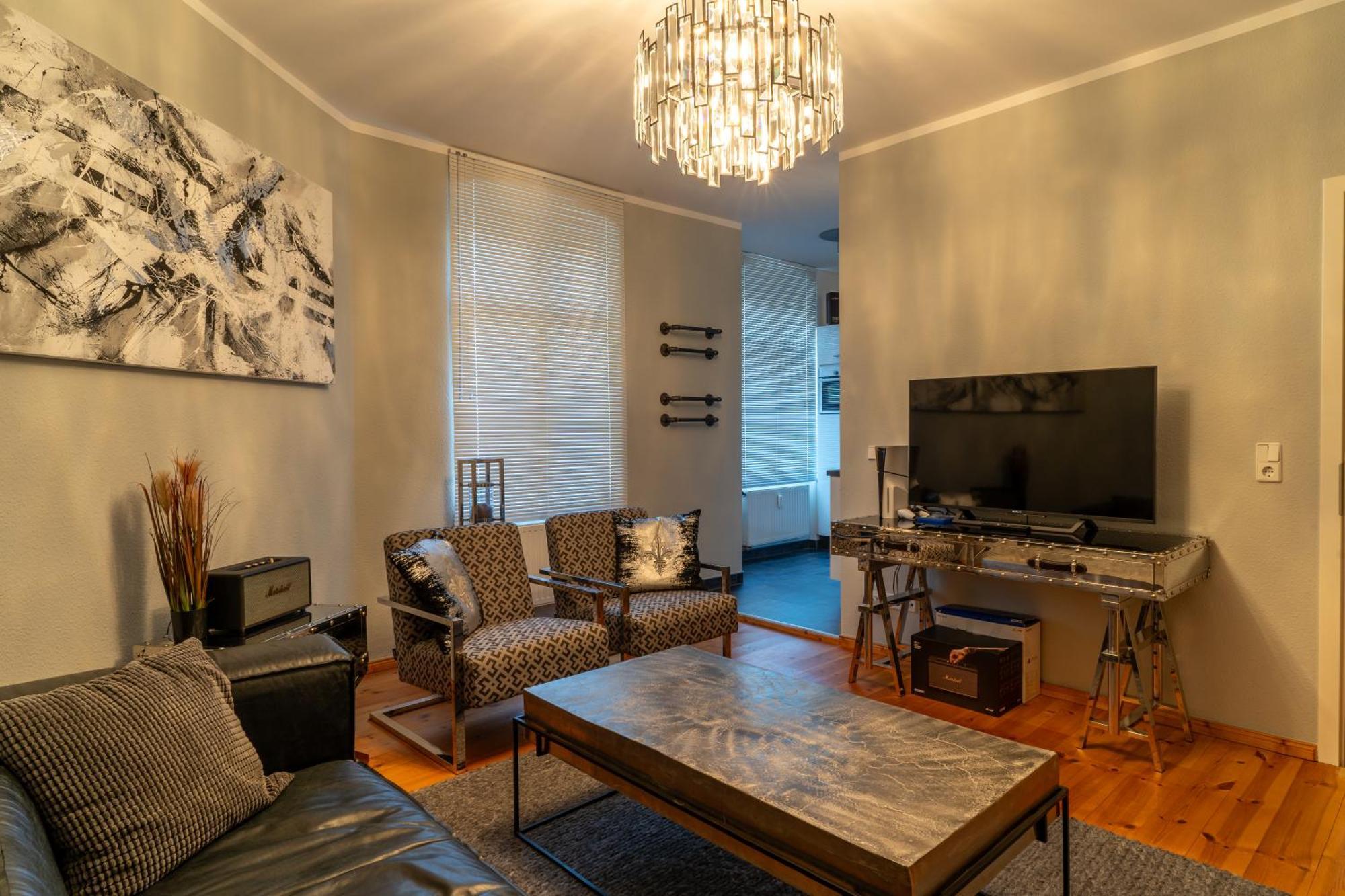 Bevoflats Altbauwohnung Mit Balkon Prenzlauer Berg Lägenhet *