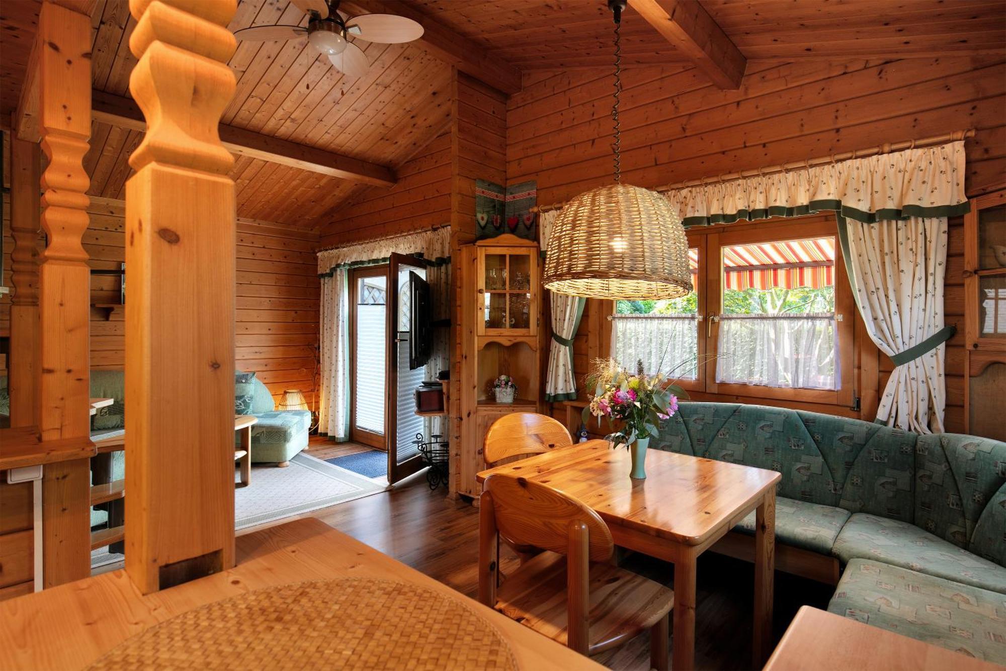 Ferienhaus Haus Cuersgen - Blockhaus Jana *