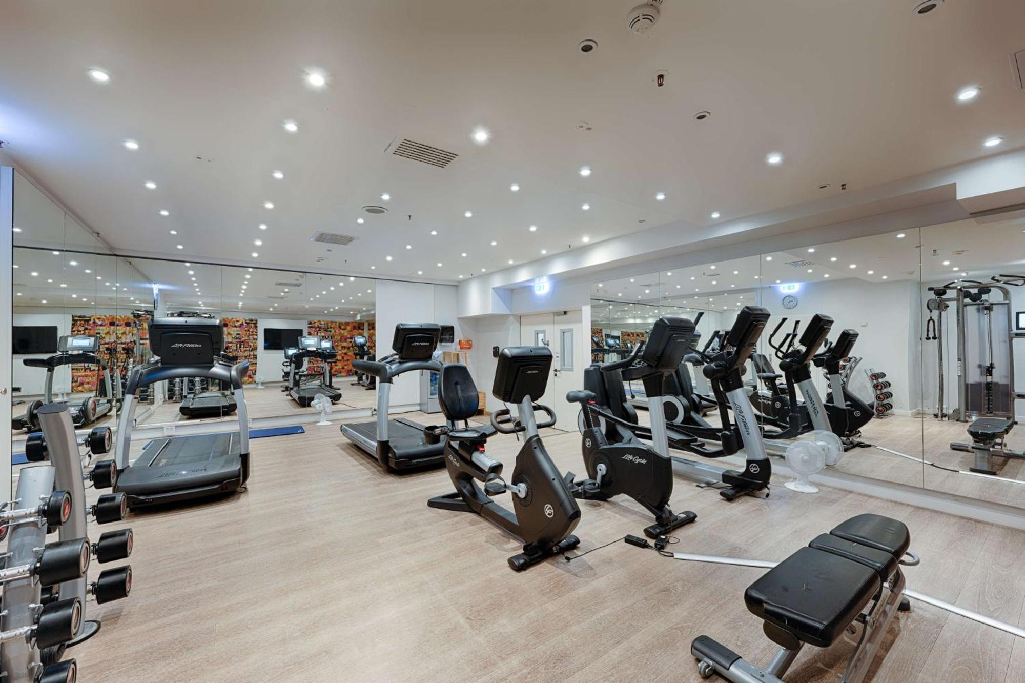 Park By Radisson Alexanderplatz Hotell 4*