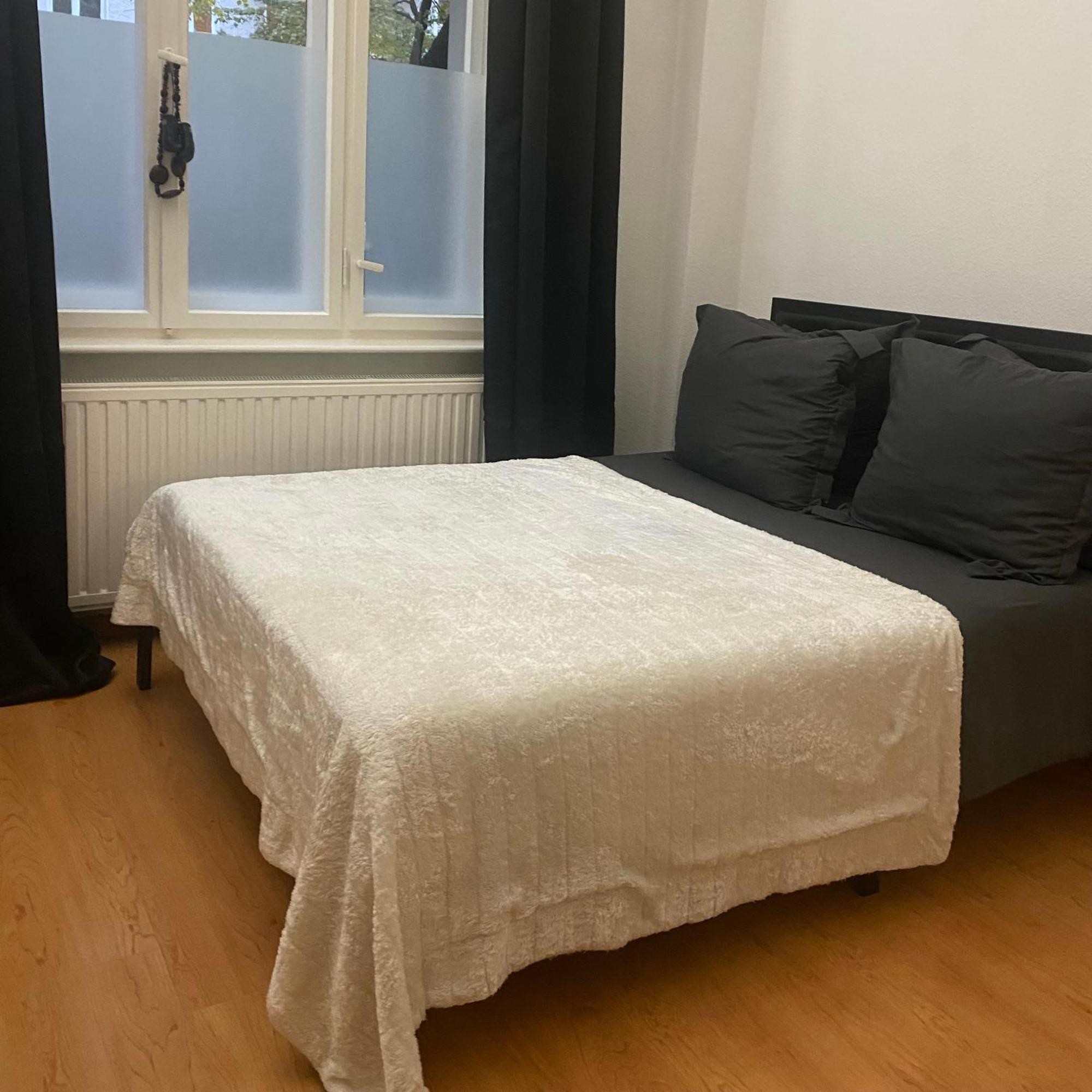 1 Vandrerhjem *