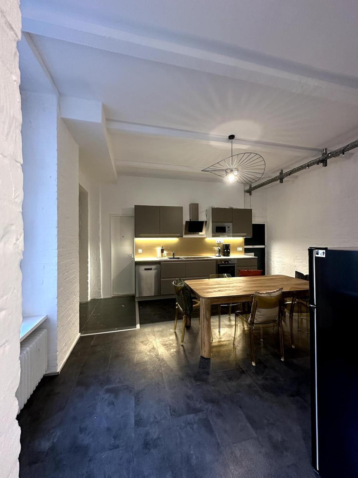 Cozy Rosy In Vibrant Area 4 * Berlin