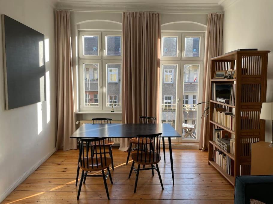 Art Noveau Apartment *
