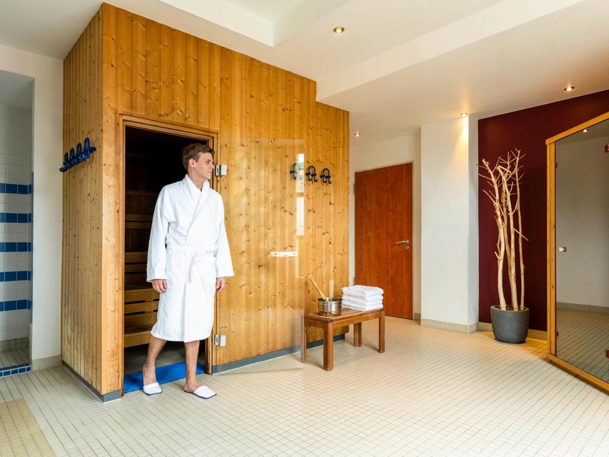 Hotel Mercure Hotel&residenz Checkpoint Charlie 4*