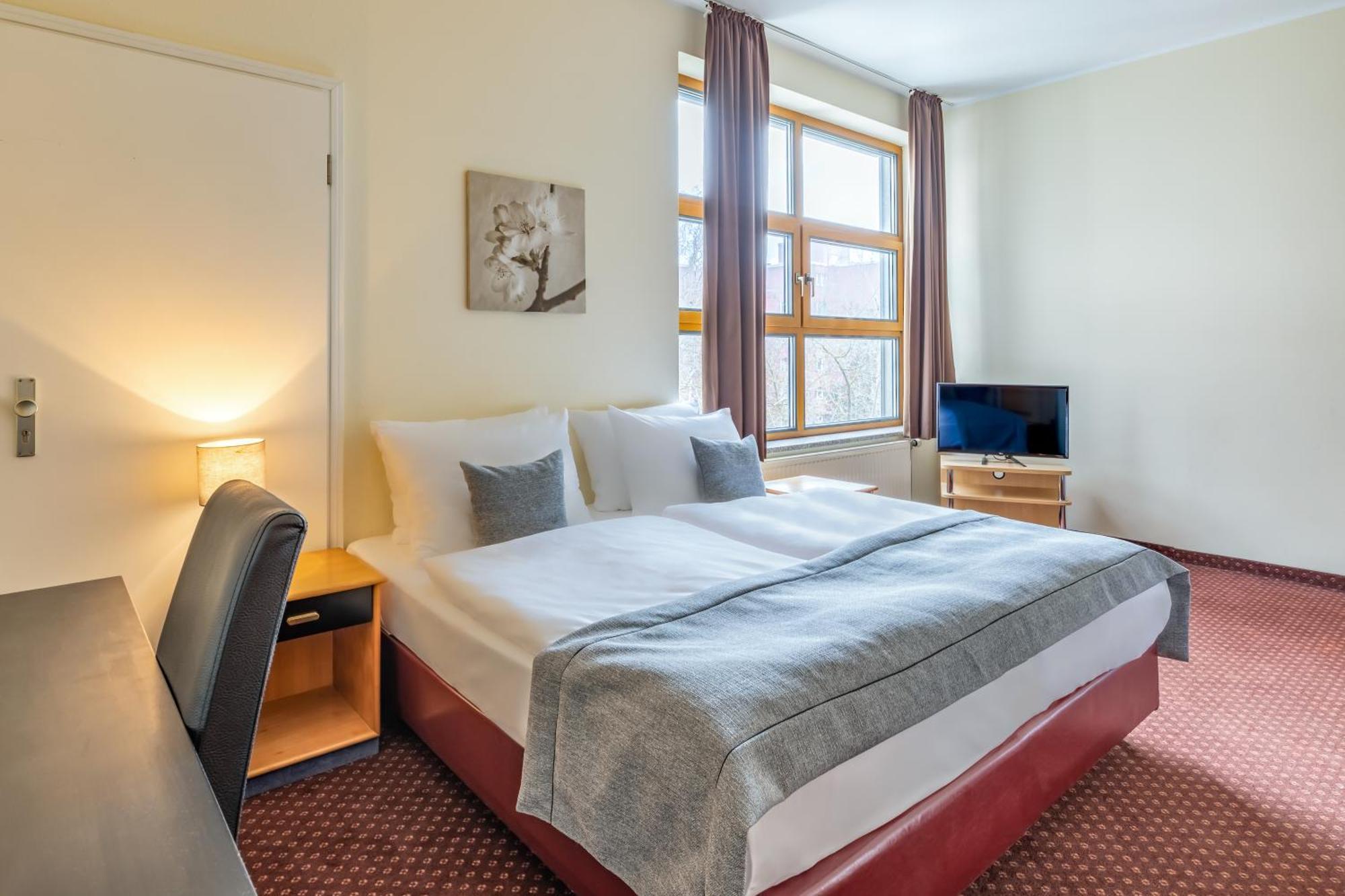 Garner - Schoeneberg By Ihg 3* Berlin
