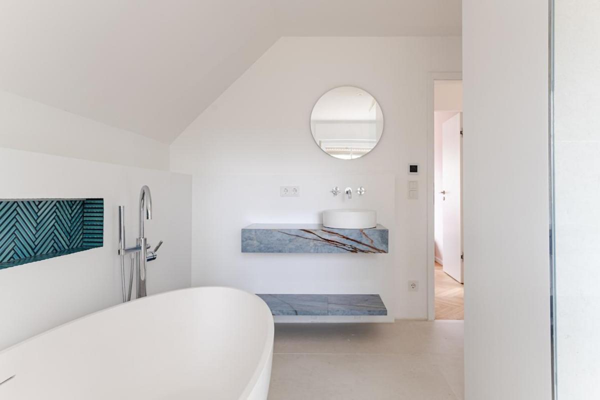 Idyllisches, Neu Renoviertes Haus Mit Steg Am * Berlin