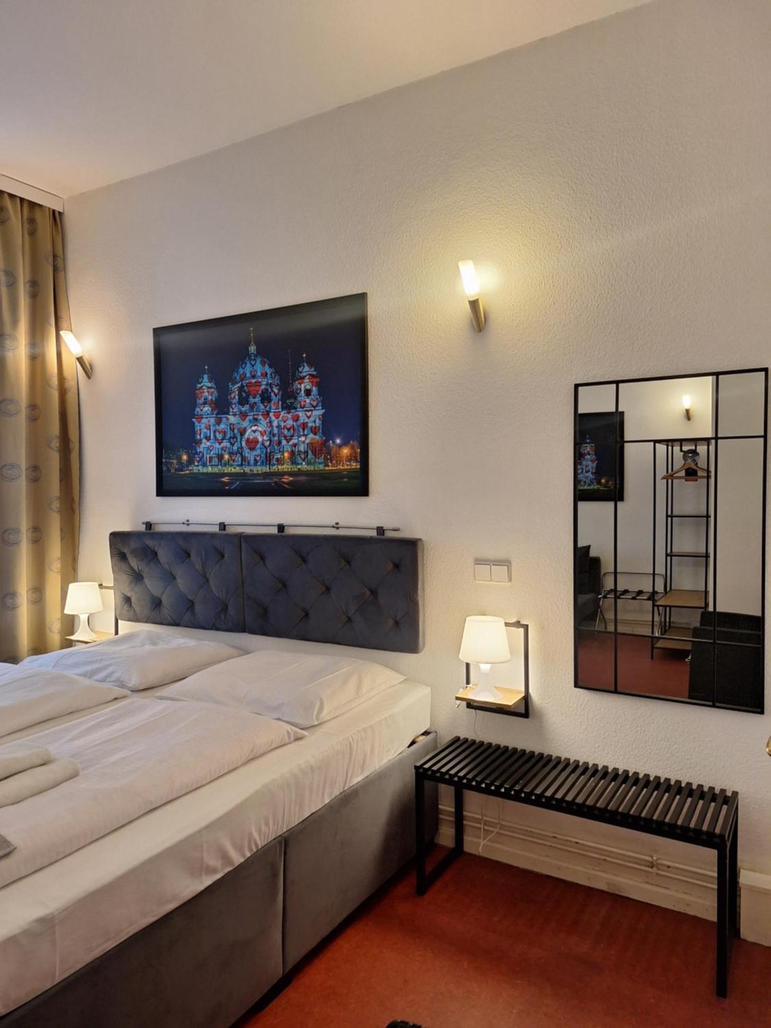 Amelie Hotell 3*