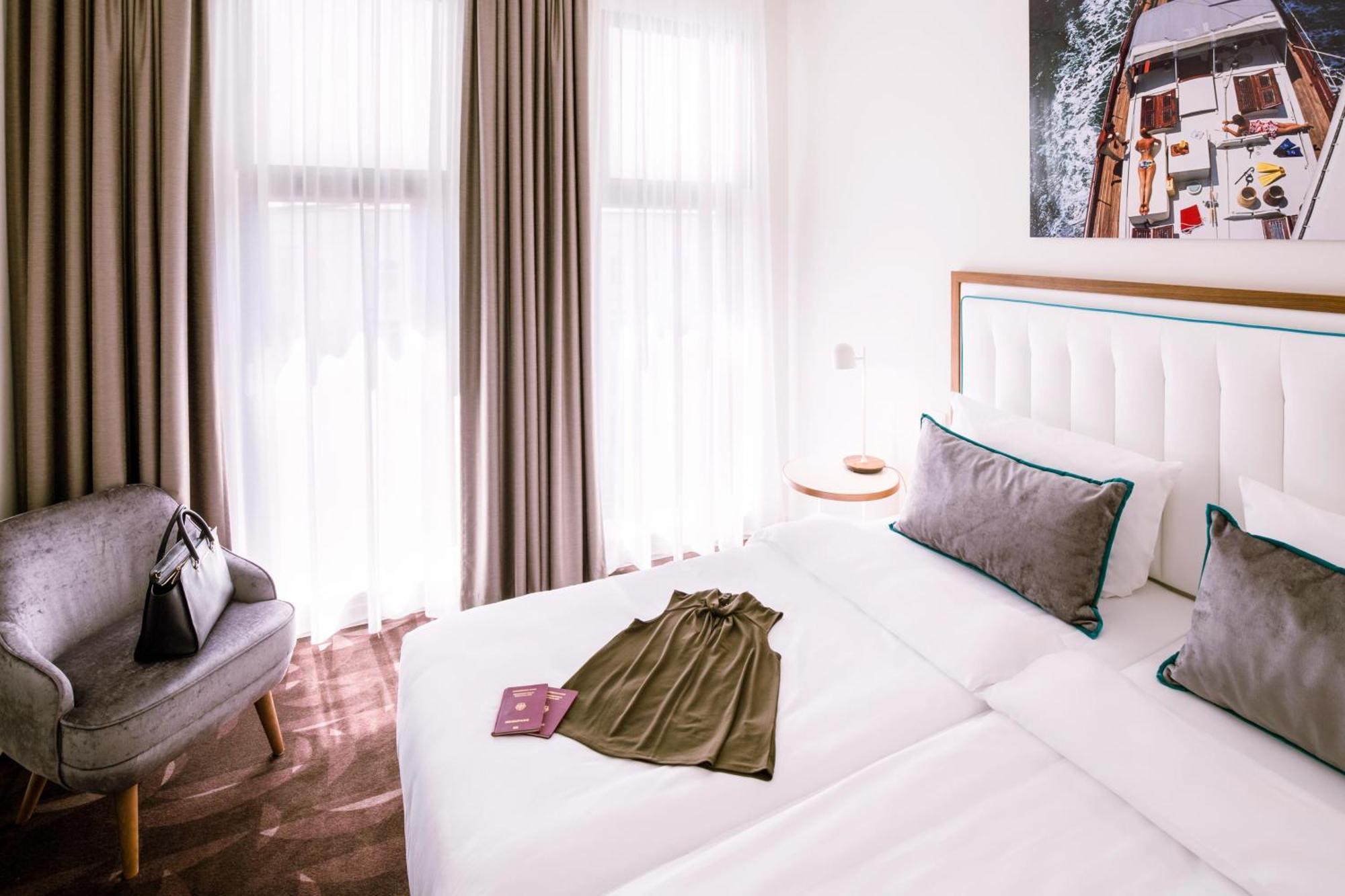 Hotel Mercure Moa