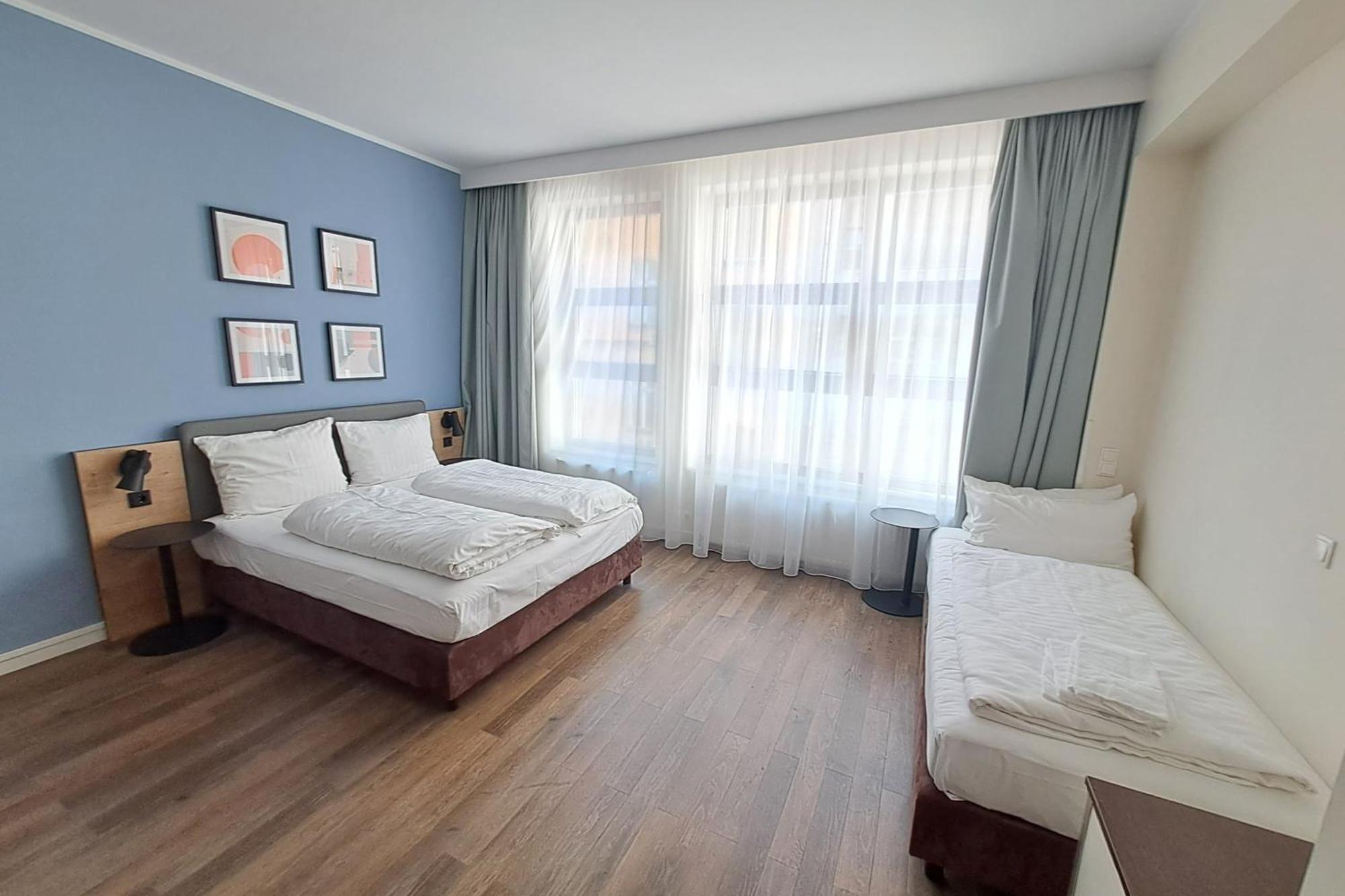 Garner - Schoeneberg By Ihg Hotel