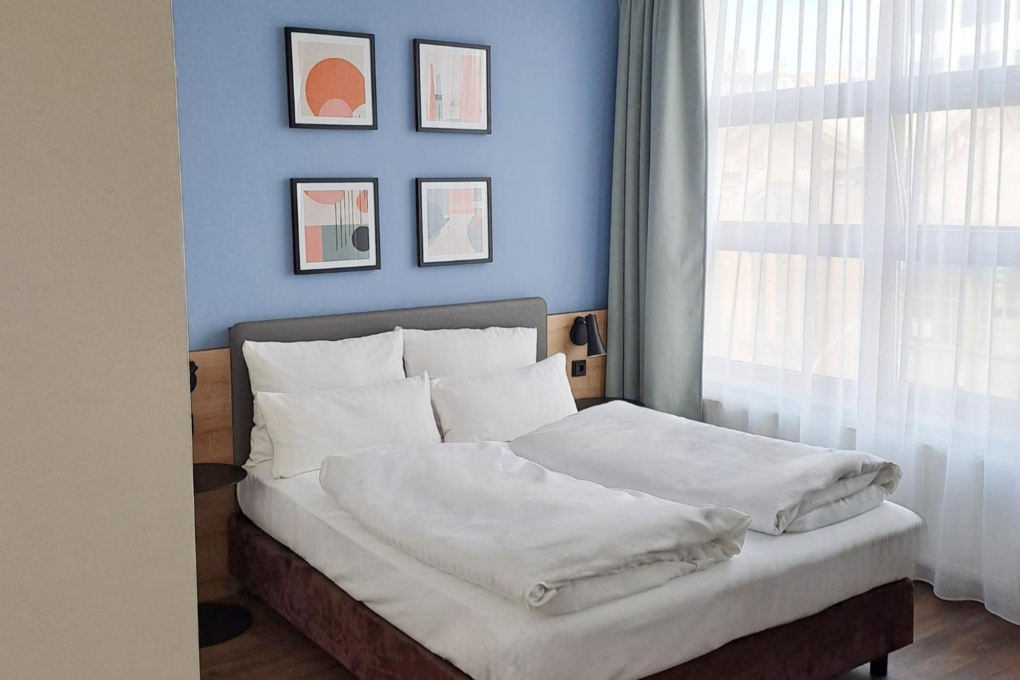 Garner - Schoeneberg By Ihg Hotel