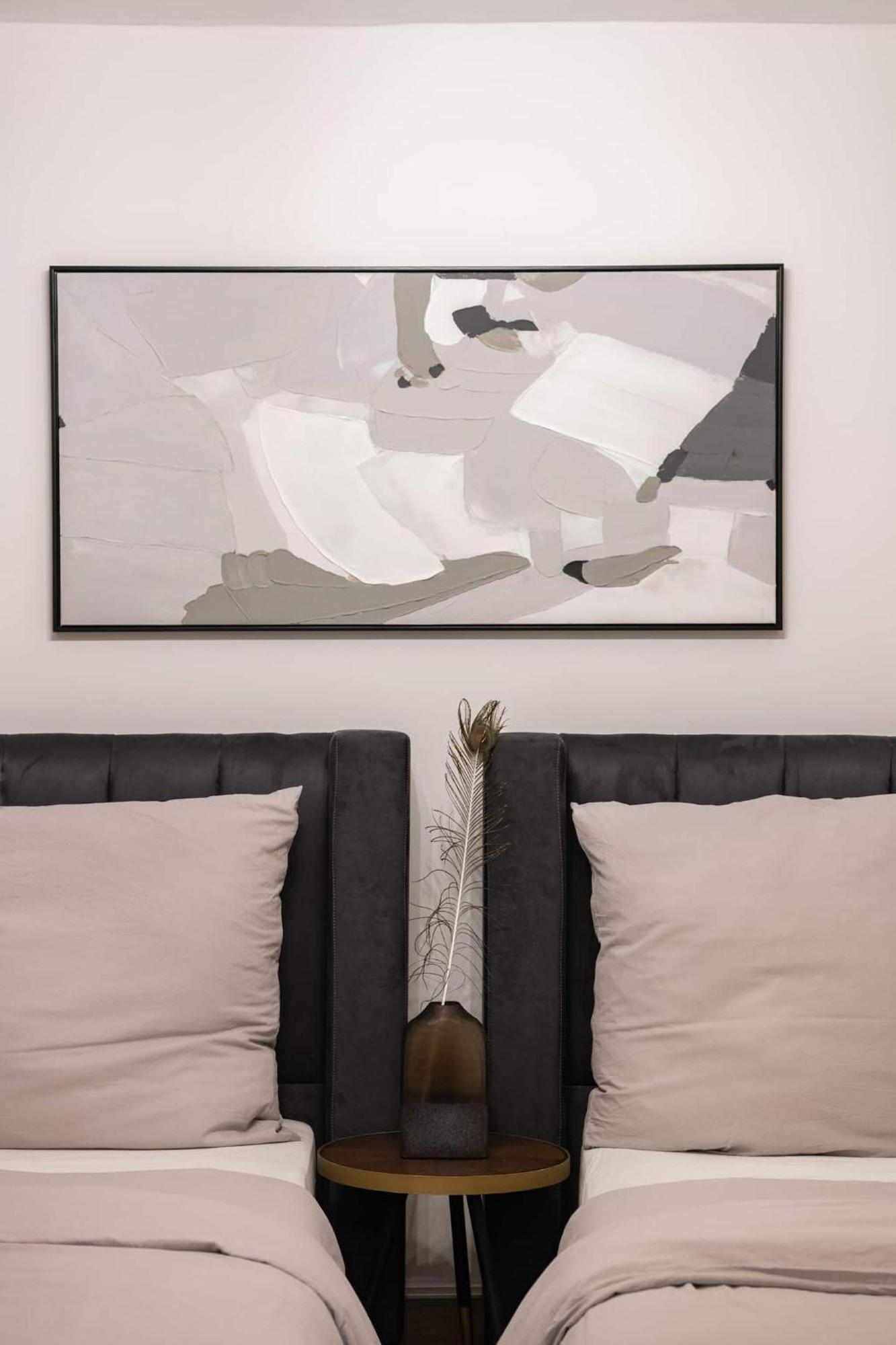 Spacious Apartments In Mitte- Feel The Citycenter Apartment Berlin