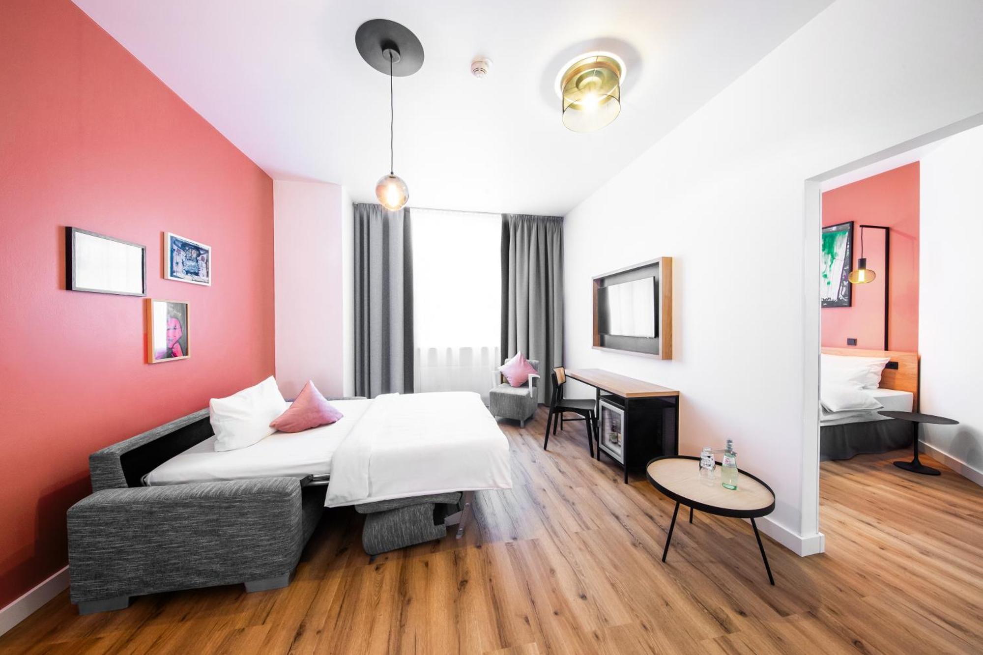 Calma Mitte Hotell 3*