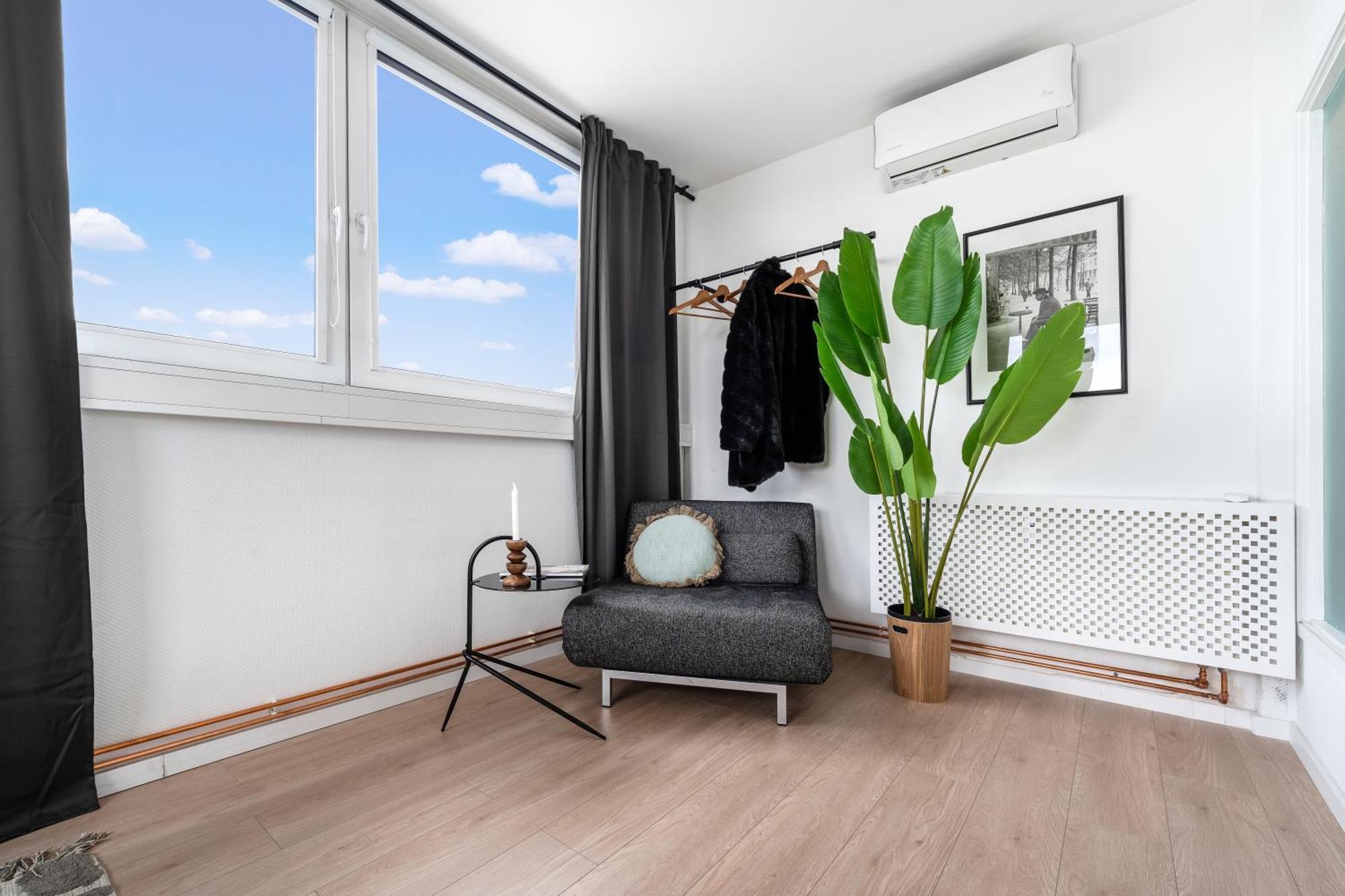 Urban Loft - 180 Skyline Balkon - 4sz - Hbf *