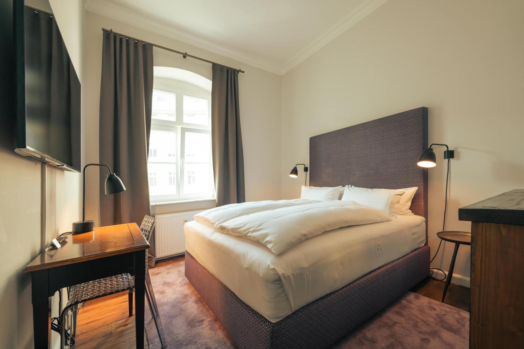 Lägenhetshotell Bob W Mitte 4*
