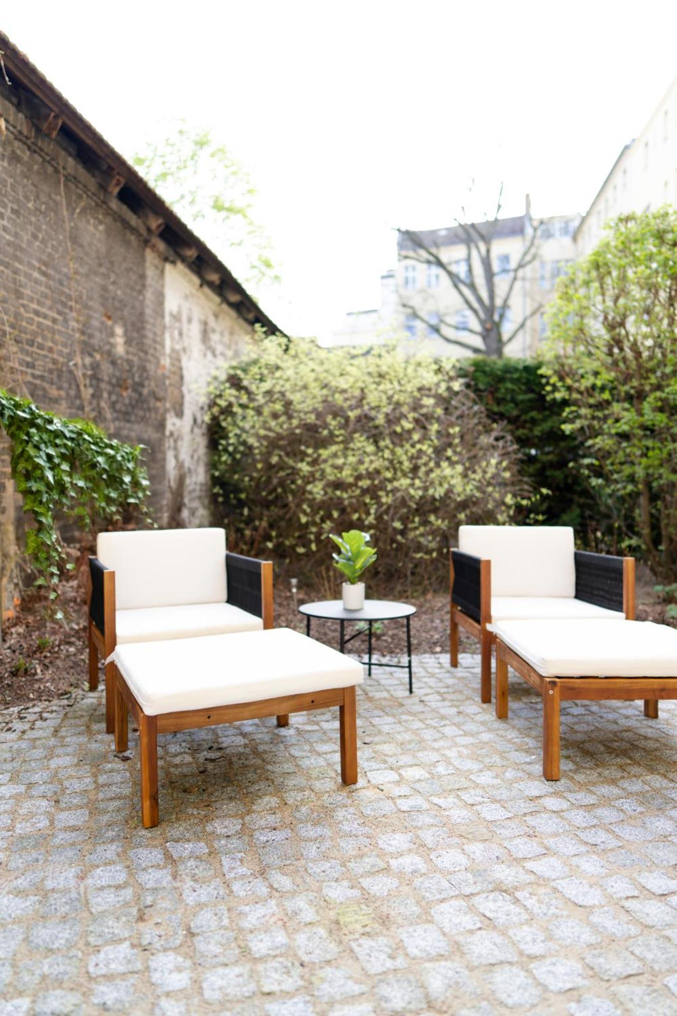 Design With Garden Apartment Berlin