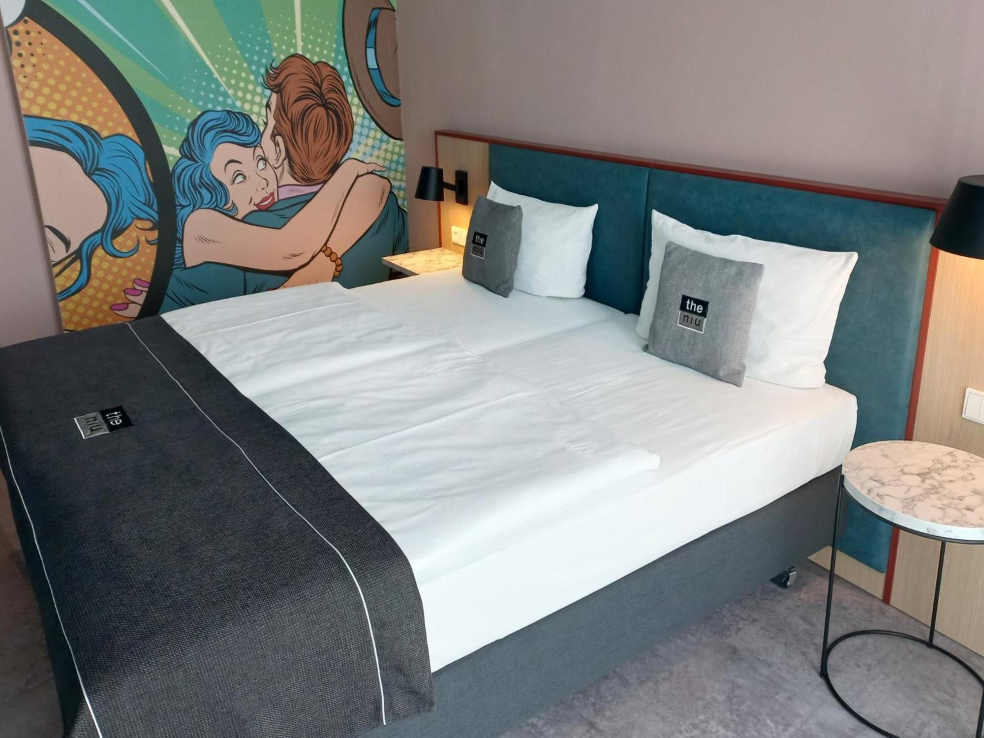 - The Niu, Pax Airport By Ihg Berlin