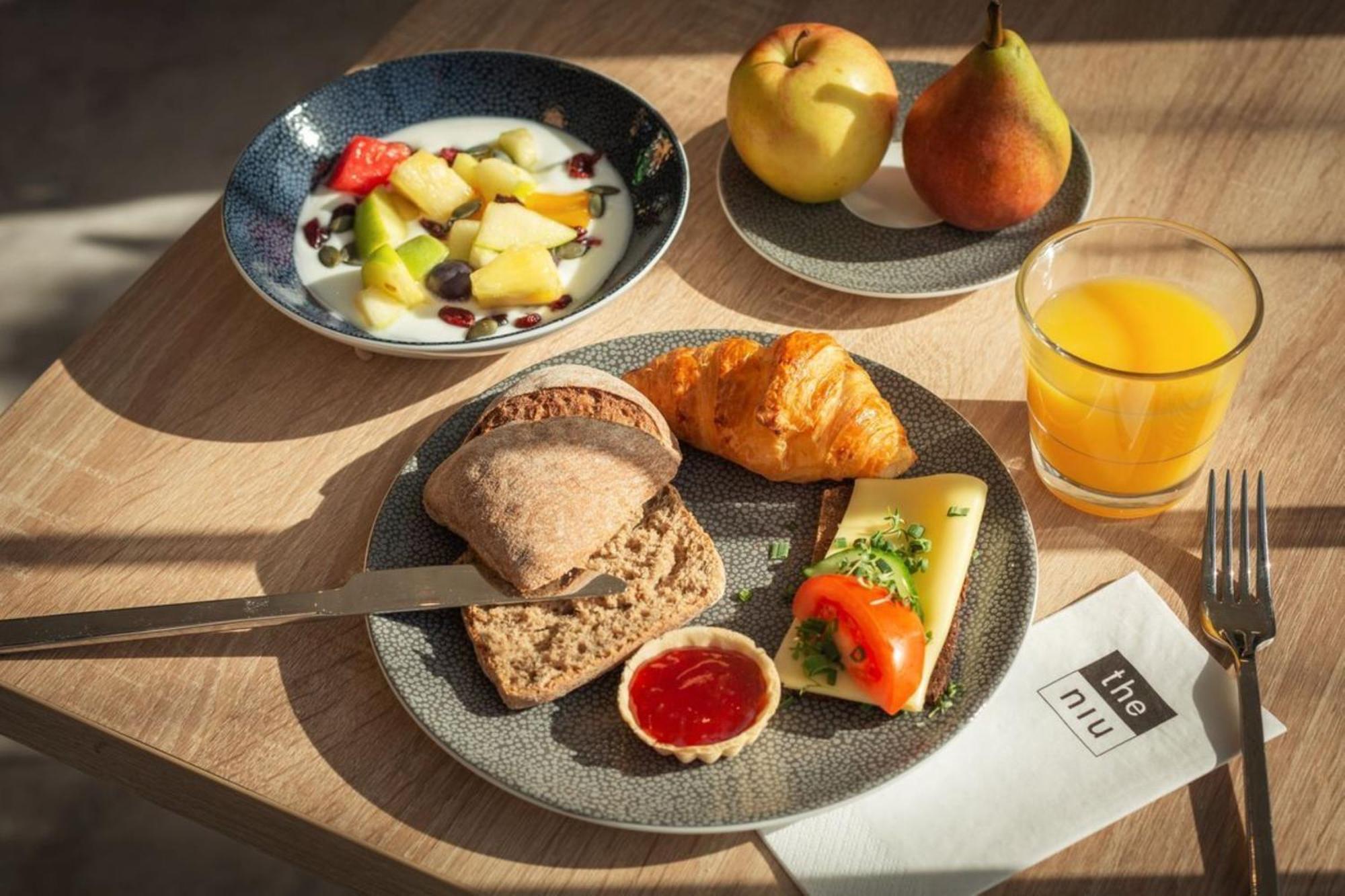 - The Niu, Pax Airport By Ihg Berlin