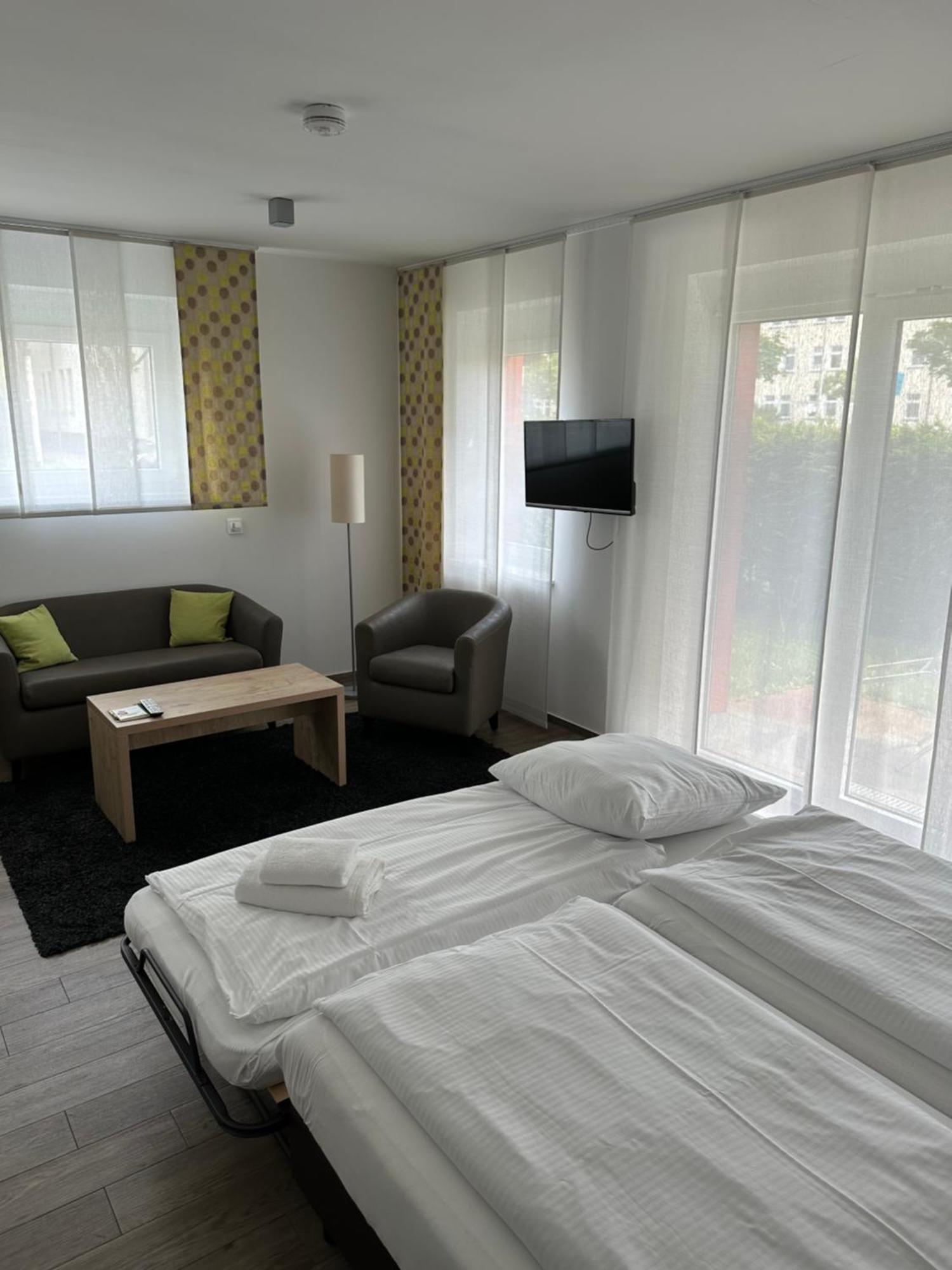 Adapt - Adlershof Lejlighedshotel 4*