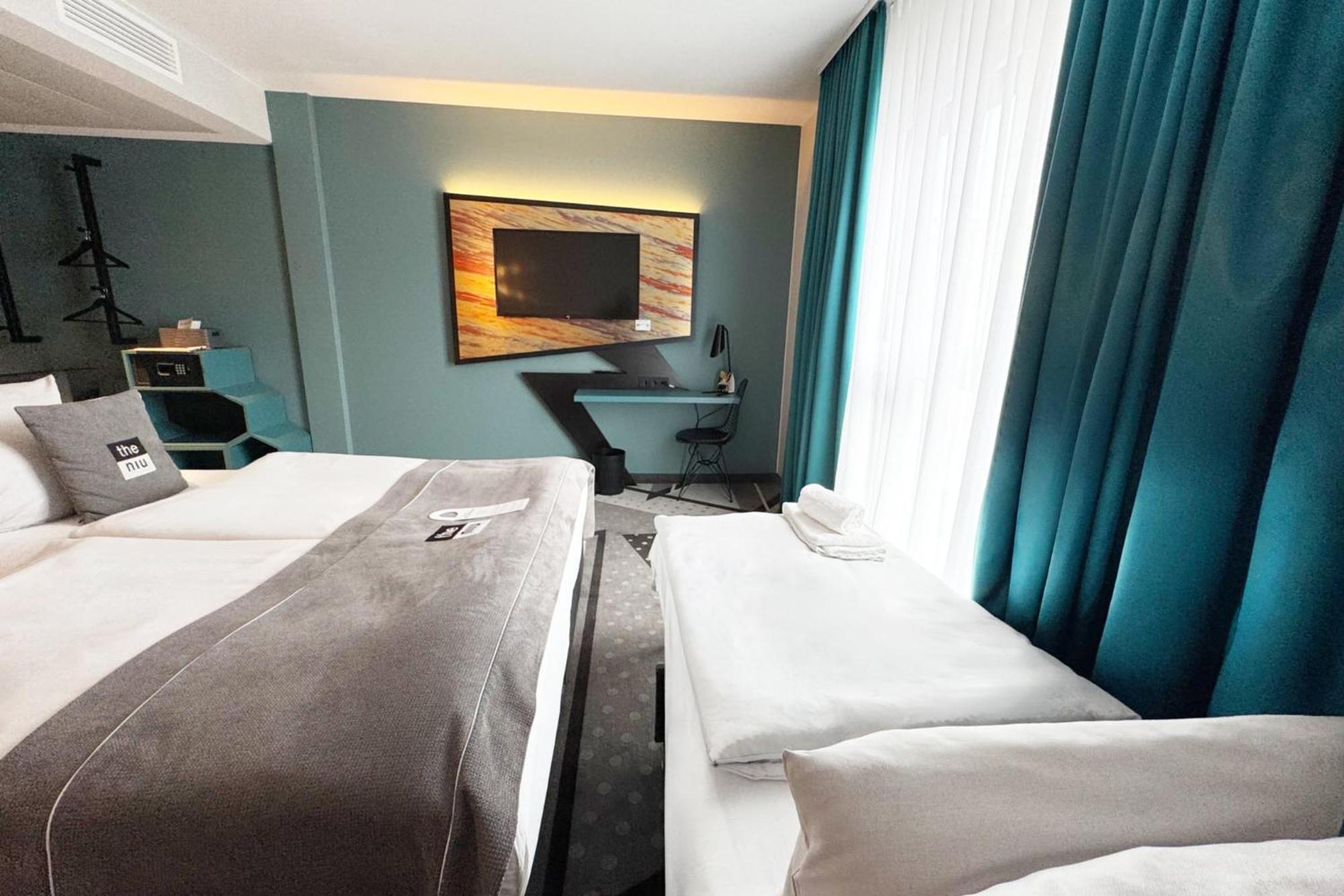 Hotell - The Niu, Flash Charlottenburg By Ihg 3*